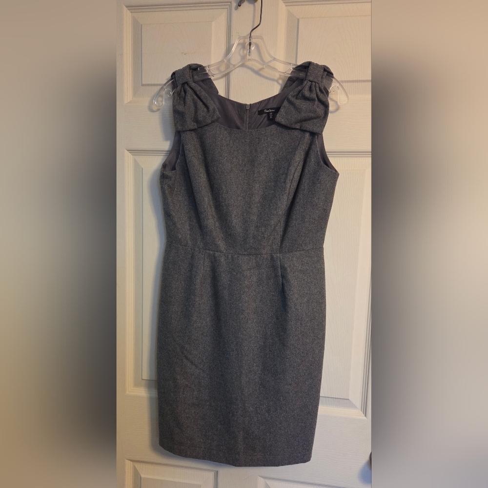 Monteau Sleeveless Gray Bow Sheath Dress Size Medium - Picture 3 of 16